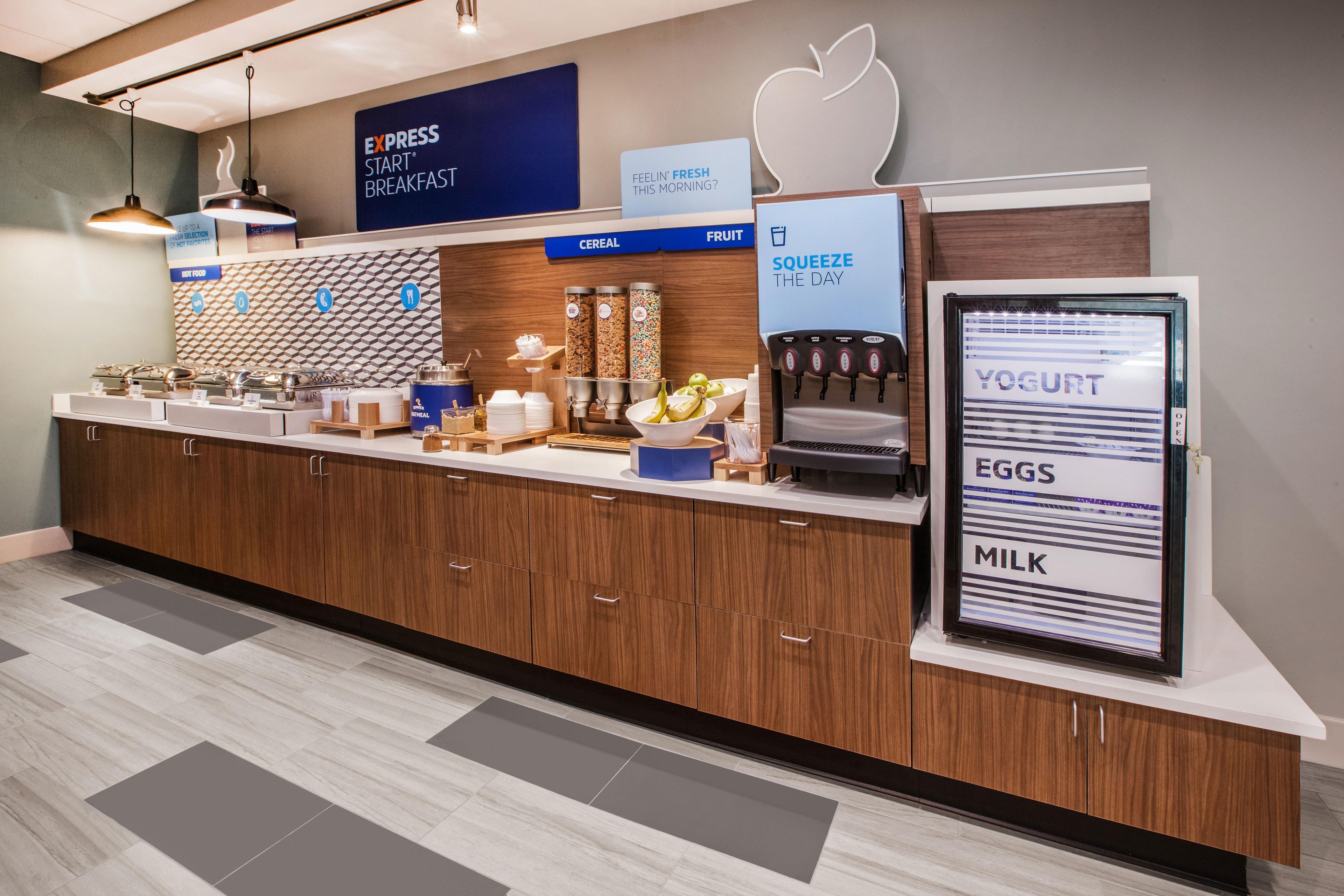 Holiday Inn Express Hotel & Suites Mcpherson By Ihg Kültér fotó